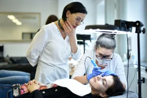 Intenzív és koncentrált privát képzés, szakmai fejlődés oktatókkal