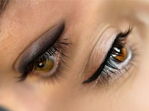 szemhejtetovalas satiros szemhejtetovalas szemhej sminktetovalas sminktetovalo szalon 1 desktop wirth inez